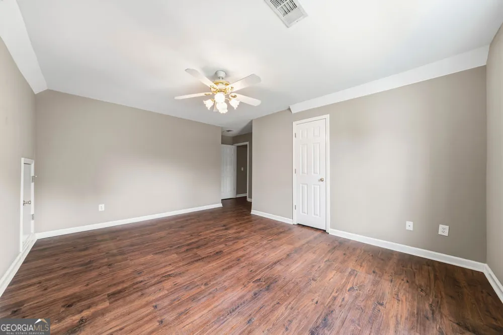 2469 Arcadia DR NW Acworth, GA 30101