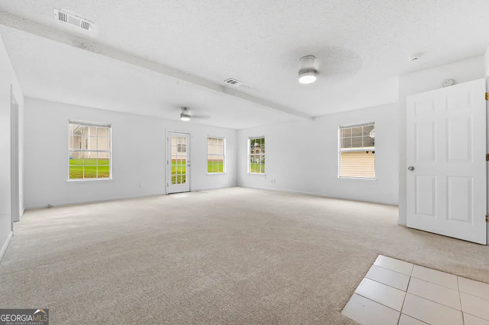 6559 Lancelot CT Riverdale, GA 30296