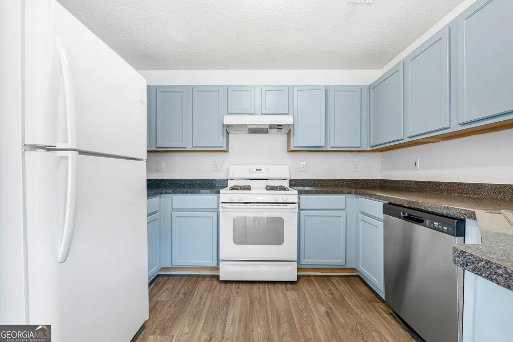 6559 Lancelot CT Riverdale, GA 30296