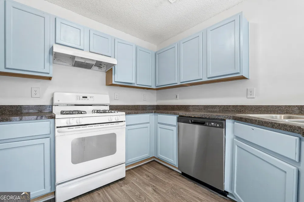 6559 Lancelot CT Riverdale, GA 30296