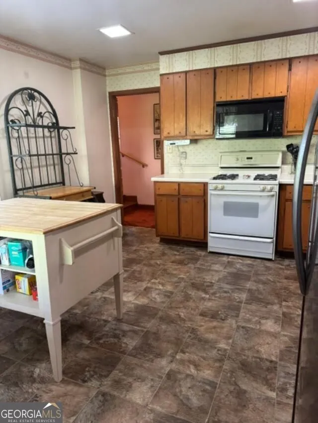 103 Sherwood DR Cedartown, GA 30125