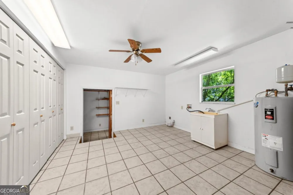 34 Main ST Register, GA 30452