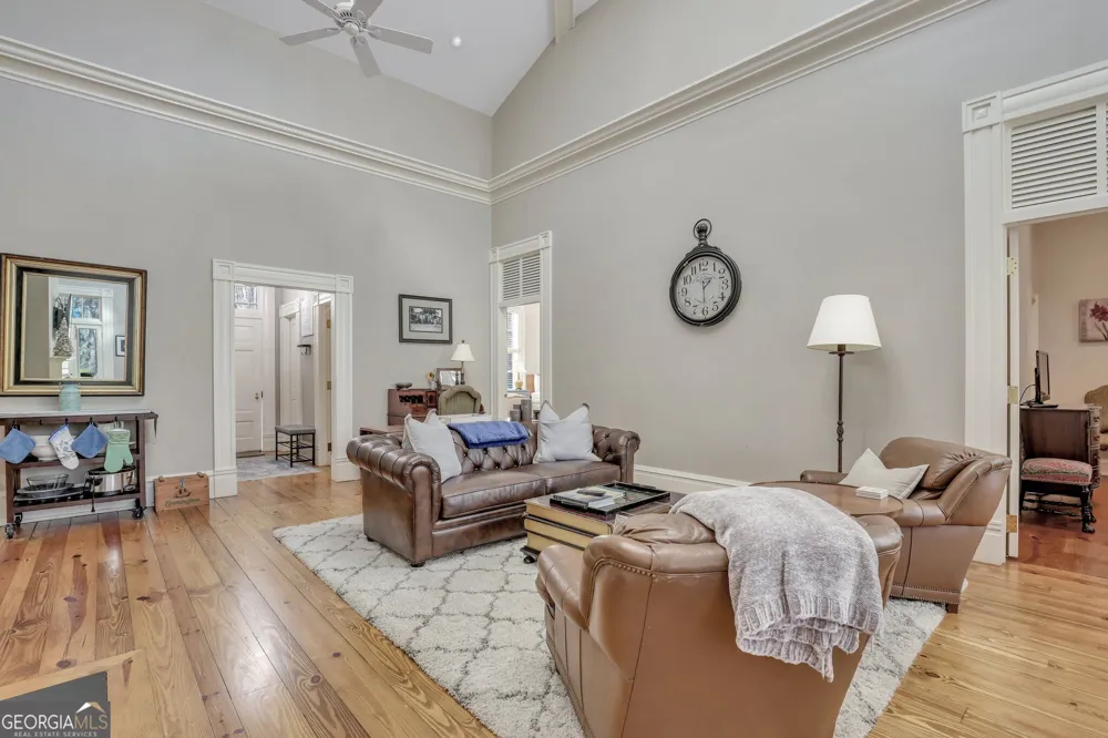 192 Myrtle Grove LN Richmond Hill, GA 31324