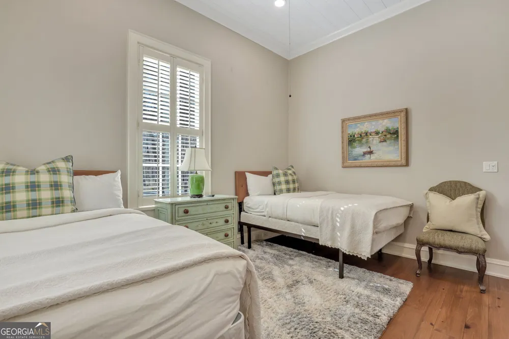 192 Myrtle Grove LN Richmond Hill, GA 31324