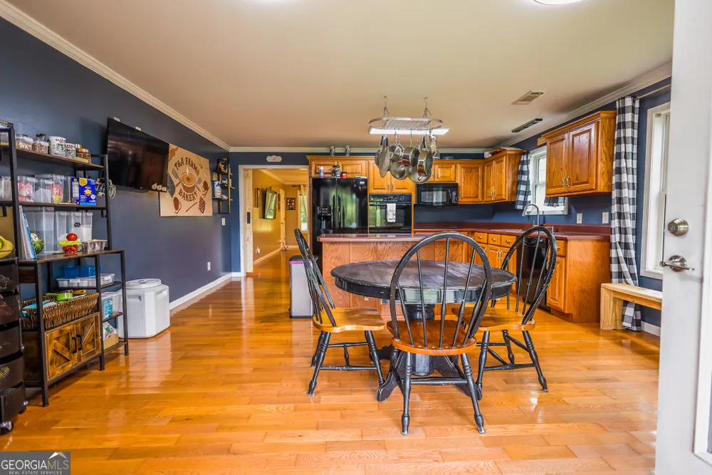 221 Chigger Ridge RD Carnesville, GA 30521
