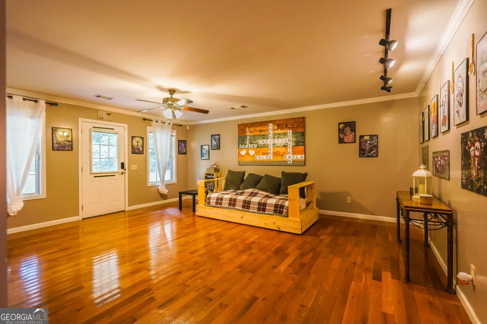 221 Chigger Ridge RD Carnesville, GA 30521