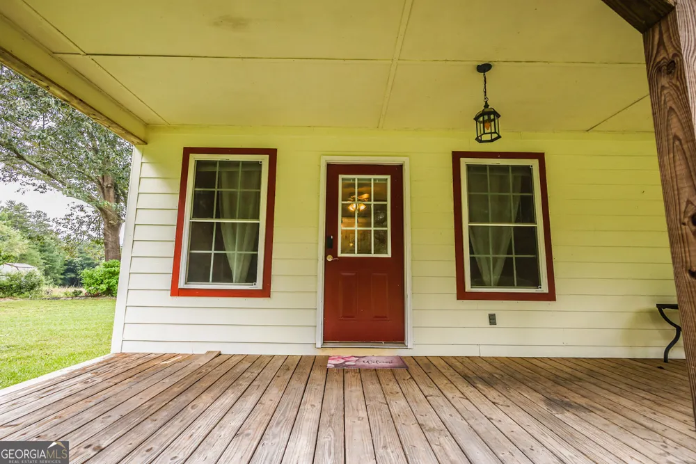 221 Chigger Ridge RD Carnesville, GA 30521