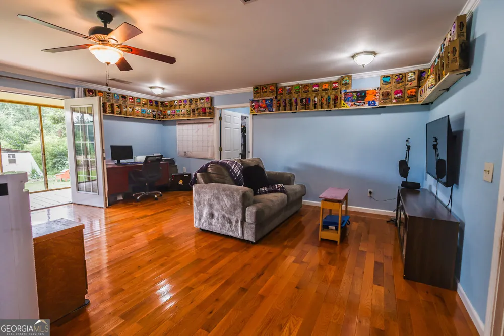 221 Chigger Ridge RD Carnesville, GA 30521