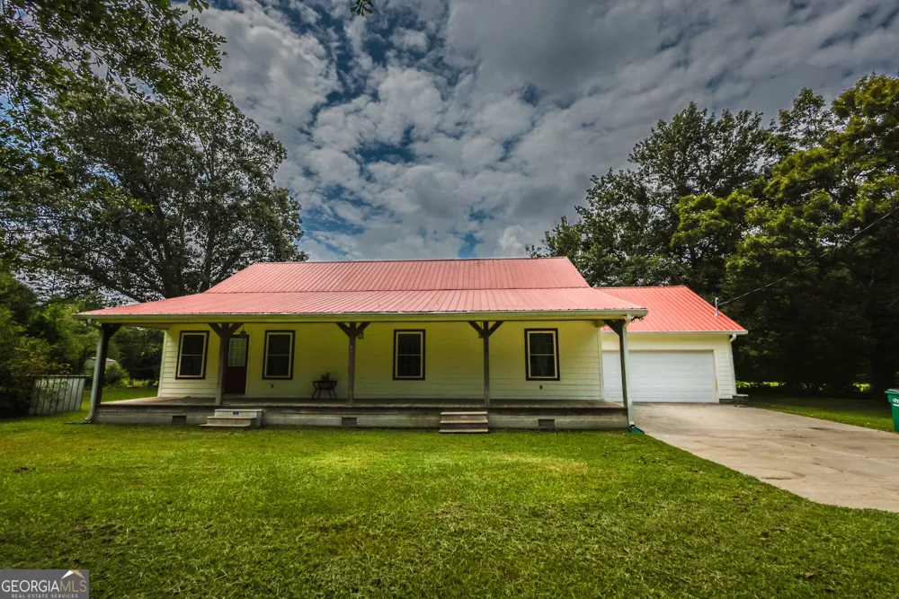 221 Chigger Ridge RD Carnesville, GA 30521