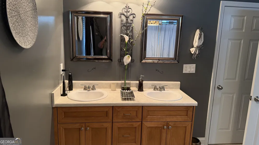 1801 Eva LN Hephzibah, GA 30815