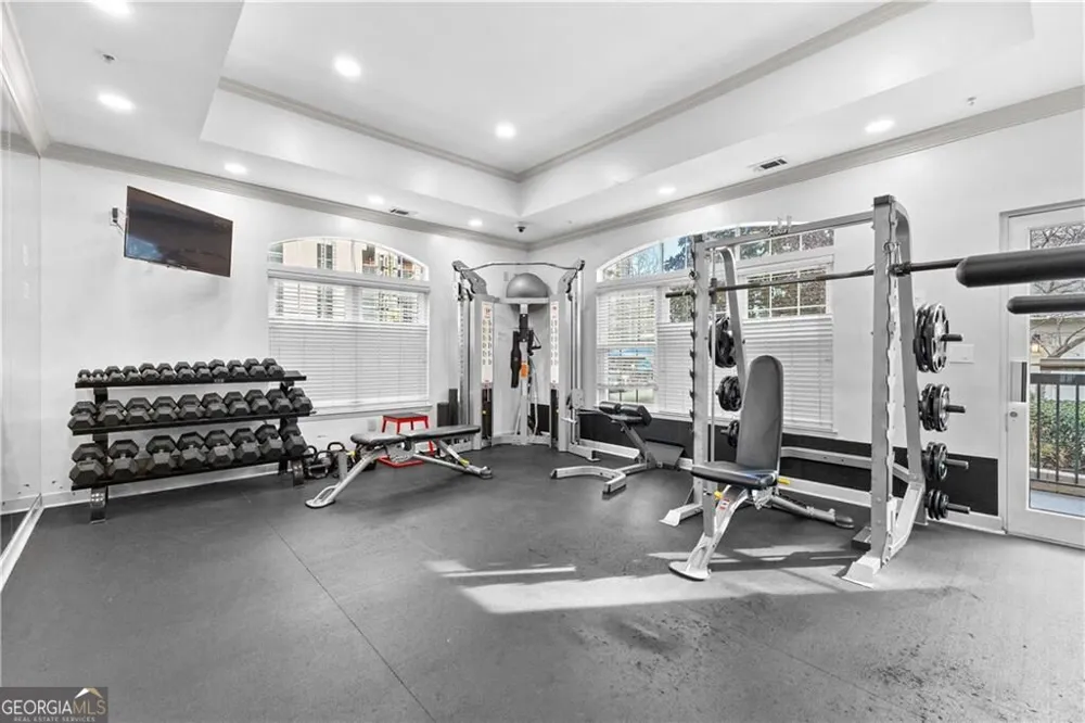 1074 Peachtree WALK NE Atlanta, GA 30309