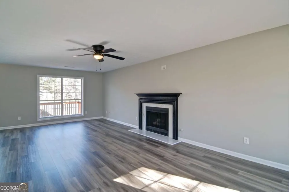 22 Fallow LN Acworth, GA 30101