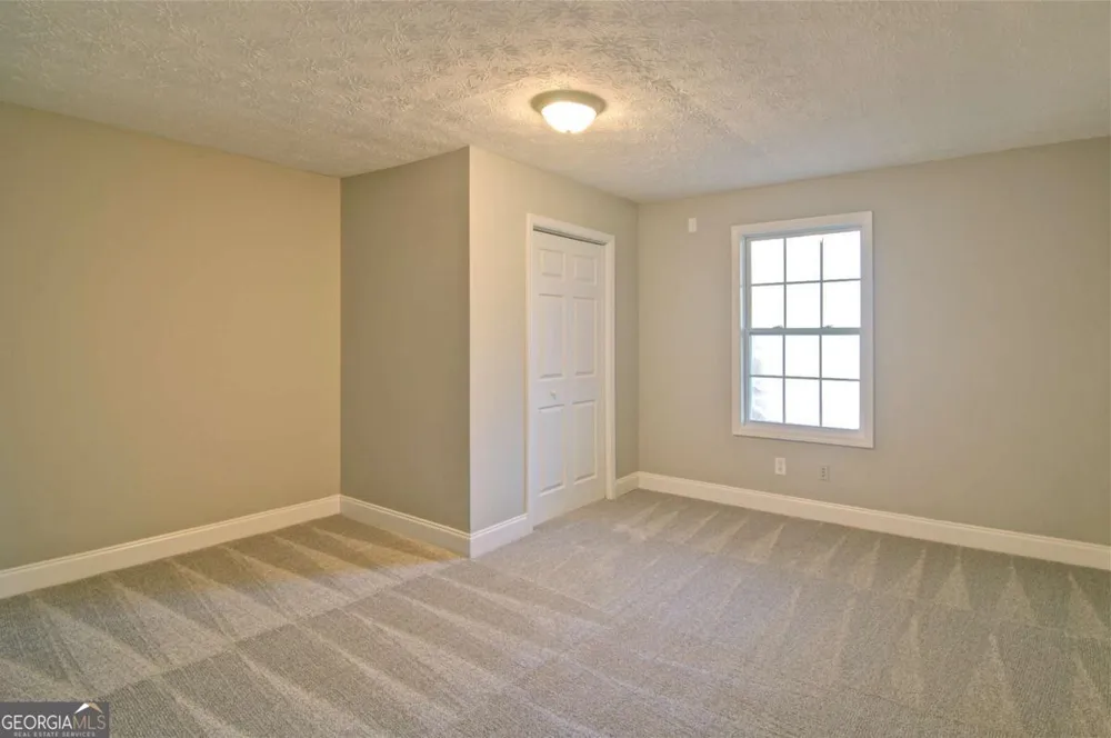 22 Fallow LN Acworth, GA 30101