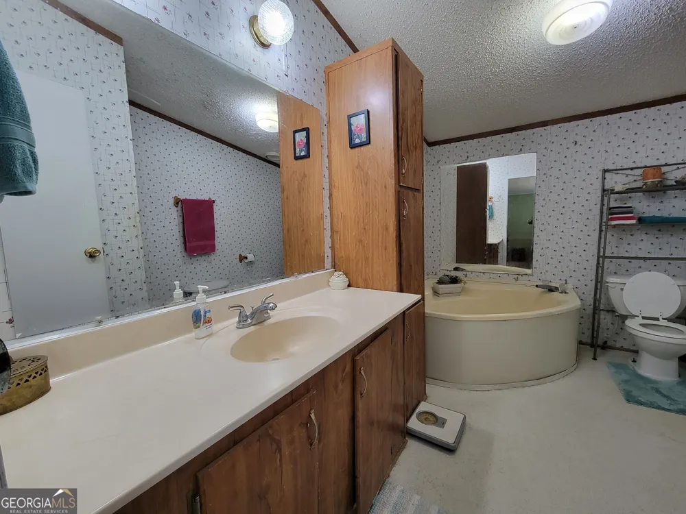 2604 River Bend RD Statesboro, GA 30461