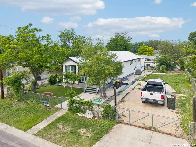 5209 Irola Schertz, TX 78154
