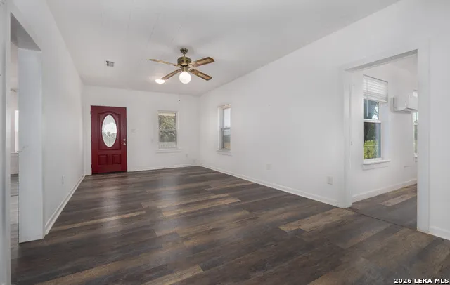 2974 Fm 467 Seguin, TX 78155