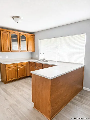 6103 VISTA VALLEY DR San Antonio, TX 78242