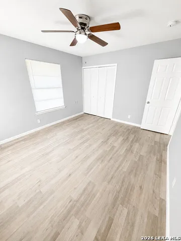 6103 VISTA VALLEY DR San Antonio, TX 78242