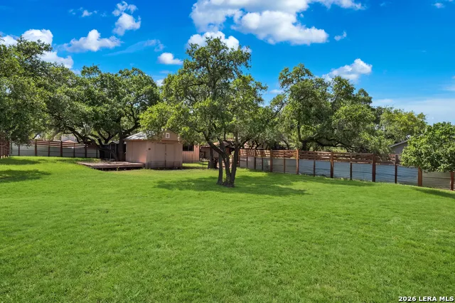 410 Susie Dr Canyon Lake, TX 78133