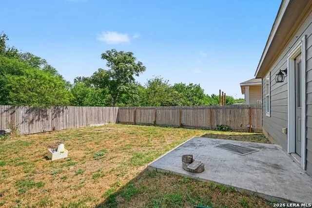 5608 Pearl Meadow Converse, TX 78109