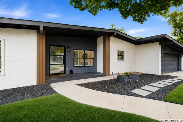 1422 WILTSHIRE AVE Terrell Hills, TX 78209