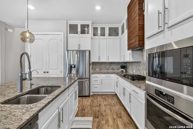 3731 Avia Oaks San Antonio, TX 78259