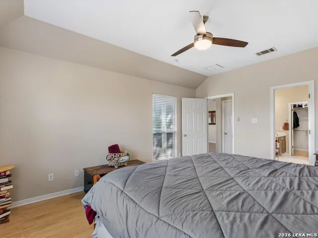 560 GINSBERG DR Schertz, TX 78154
