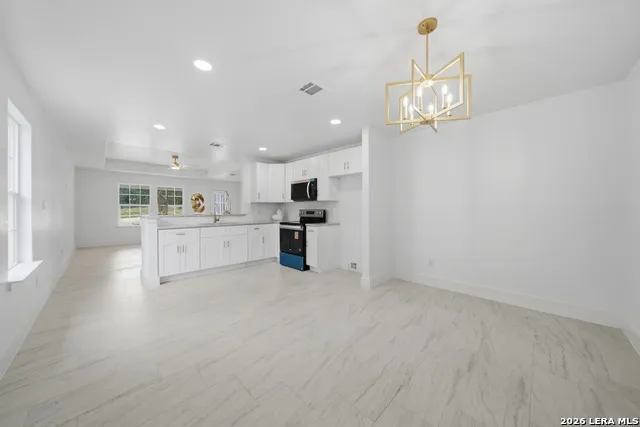 1096 DEER VALLEY PASS Spring Branch, TX 78070