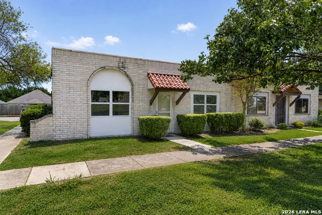 10831 Crown Vw San Antonio, TX 78239