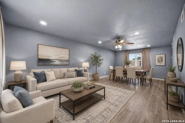 10831 Crown Vw San Antonio, TX 78239