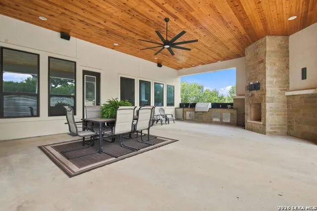 1125 CORDOVA BND Canyon Lake, TX 78133