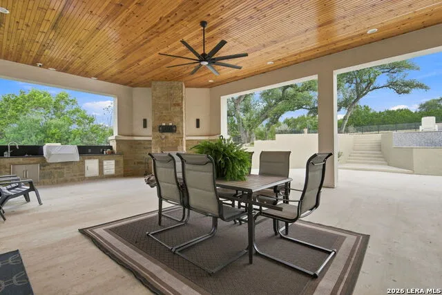 1125 CORDOVA BND Canyon Lake, TX 78133