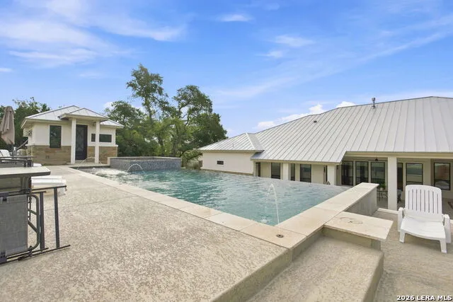 1125 CORDOVA BND Canyon Lake, TX 78133