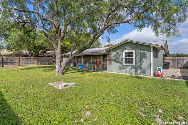 291 BOWLEGS ST Brackettville, TX 78832