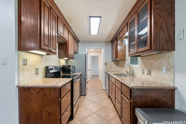 291 BOWLEGS ST Brackettville, TX 78832
