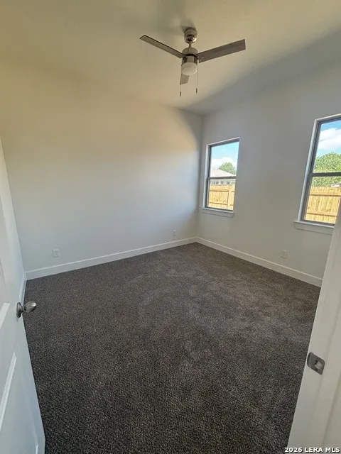 15623 Fair Ln Selma, TX 78154