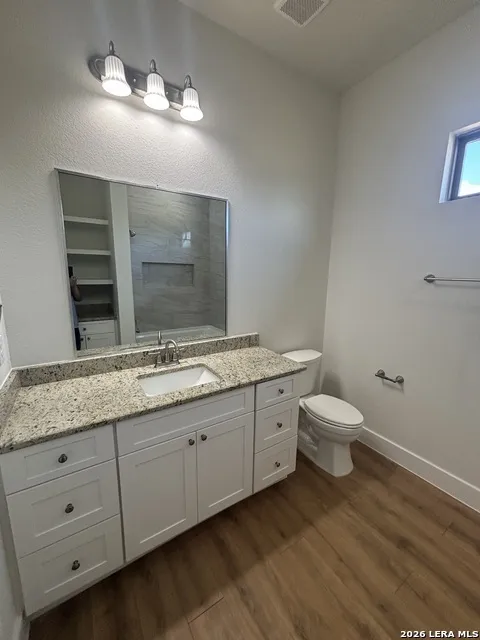 15623 Fair Ln Selma, TX 78154
