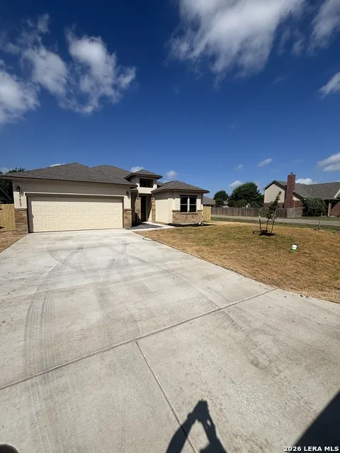 15623 Fair Ln Selma, TX 78154