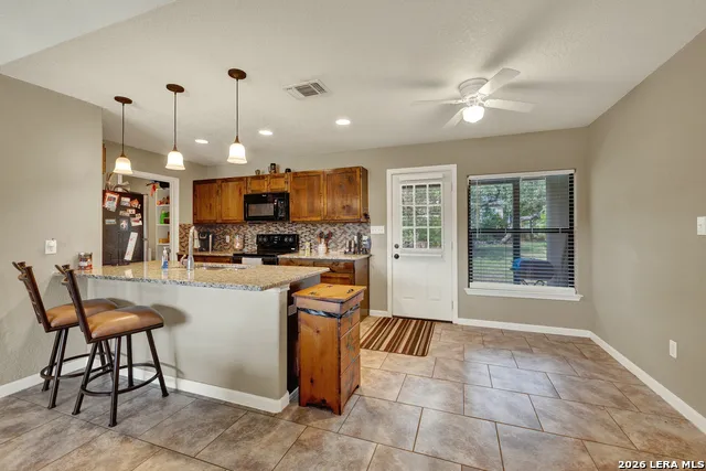 4142 Morningside Way Canyon Lake, TX 78133