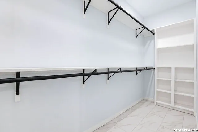 6738 Timberhill Leon Valley, TX 78238