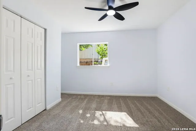 6738 Timberhill Leon Valley, TX 78238