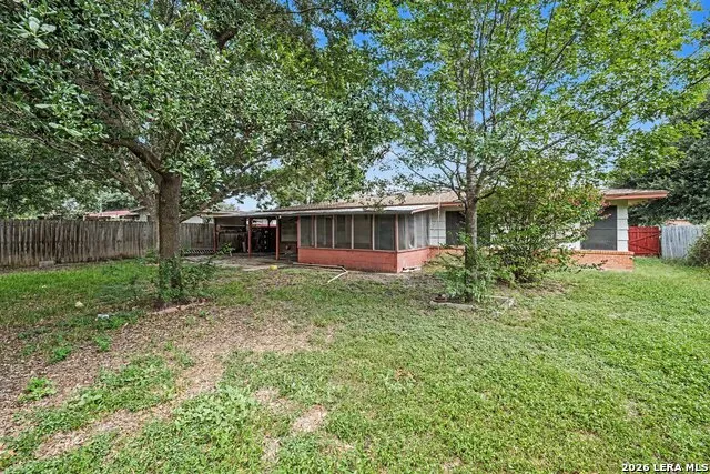 1502 Montview San Antonio, TX 78213