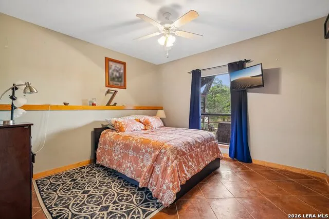 175 Lorne Rd Canyon Lake, TX 78133