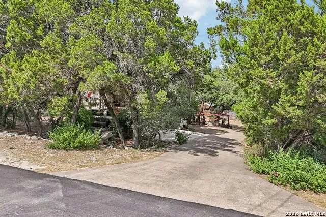 175 Lorne Rd Canyon Lake, TX 78133