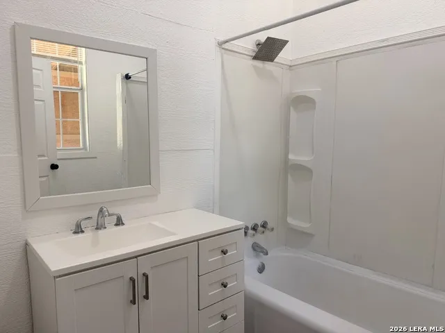 1314 HARRY ST Victoria, TX 77901