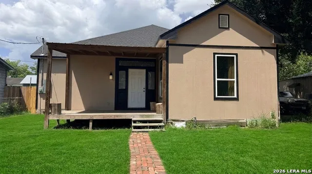1314 HARRY ST Victoria, TX 77901