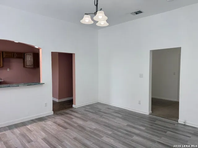 1314 HARRY ST Victoria, TX 77901