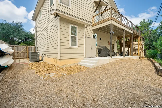 2619 Candlelight Dr Canyon Lake, TX 78133