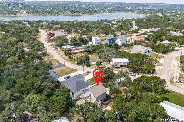2619 Candlelight Dr Canyon Lake, TX 78133