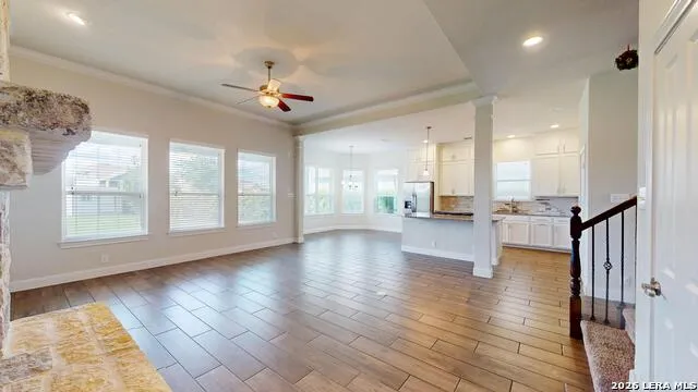 11907 HOLLERING PASS Schertz, TX 78154